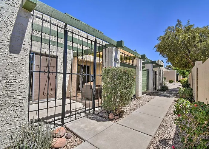1/2 Mi To Spring Training! Condo W/ Patio In Tempe