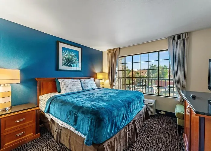 Metro Tempe Extended Stay - King Studio