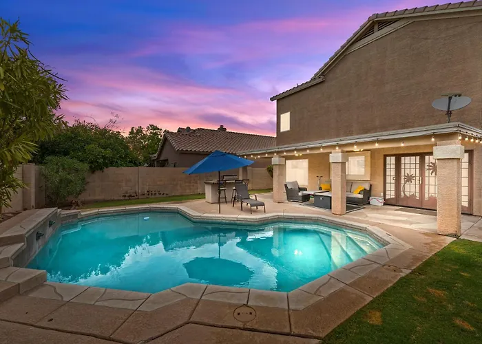4 Bedroom House With Pool And Home Gym