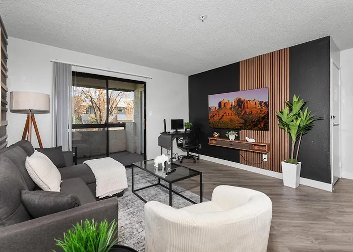Sleek 2Br Near Asu, Pool, Grill, Parking,Petfrndly