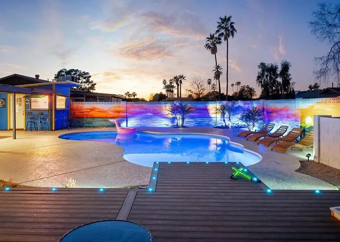 Coastal Retreat Home - Festive Deck With Pool & Beach Bar