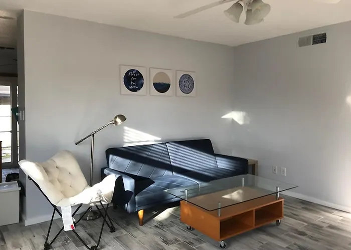 Comfy House Near Asu, Airport