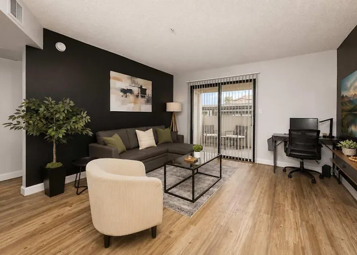 Tempe Retreat Near Asu 2 Bedroom Pools Gym Parking Pet-Friendly