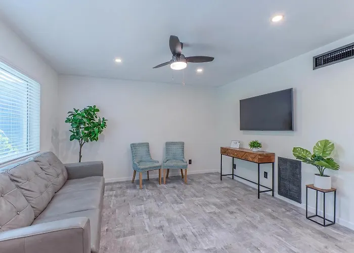 Tempe Downtown Retreat Near Asu & Mill Avenue